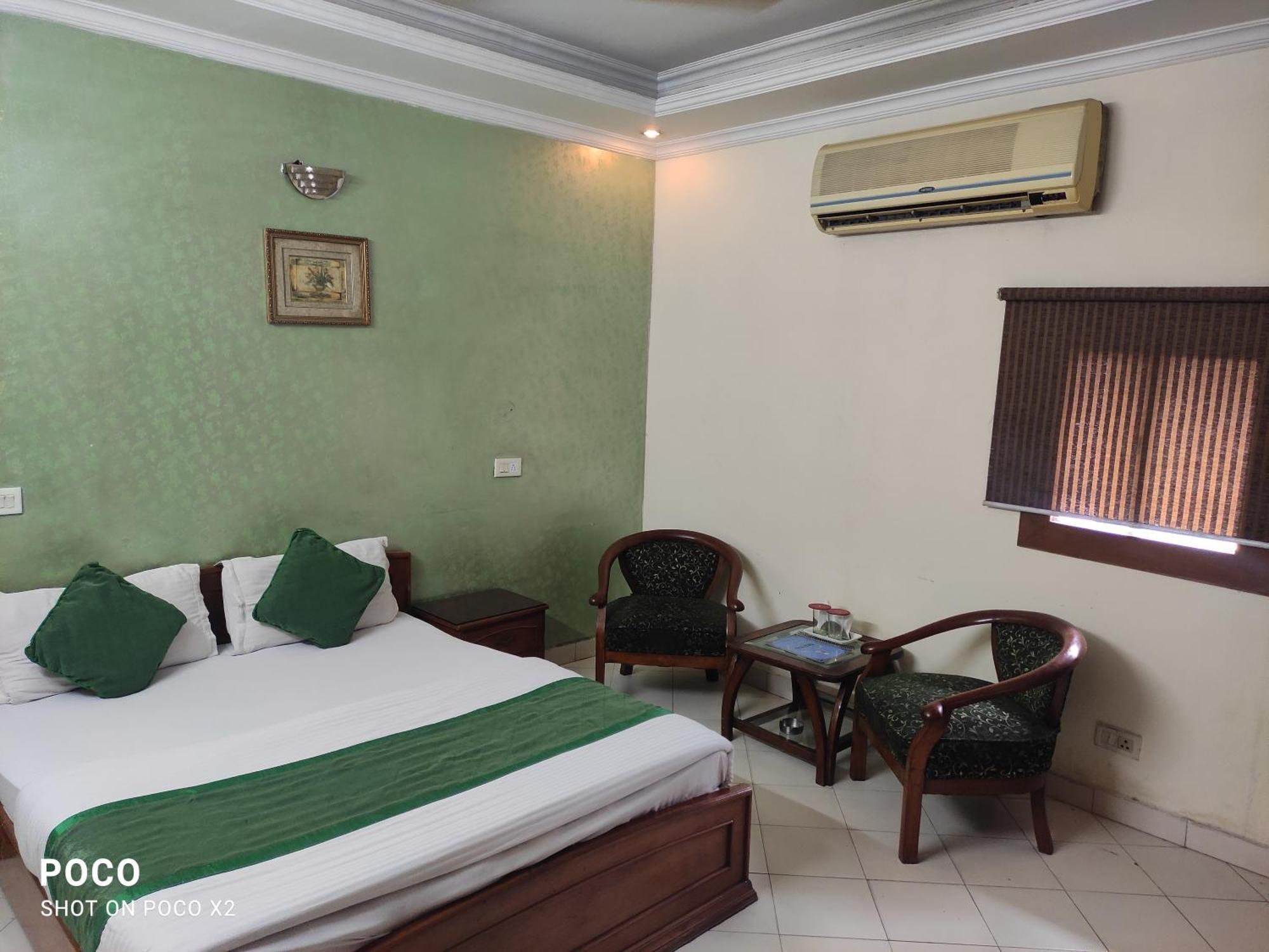 Hotel Paradise Chandīgarh Rom bilde